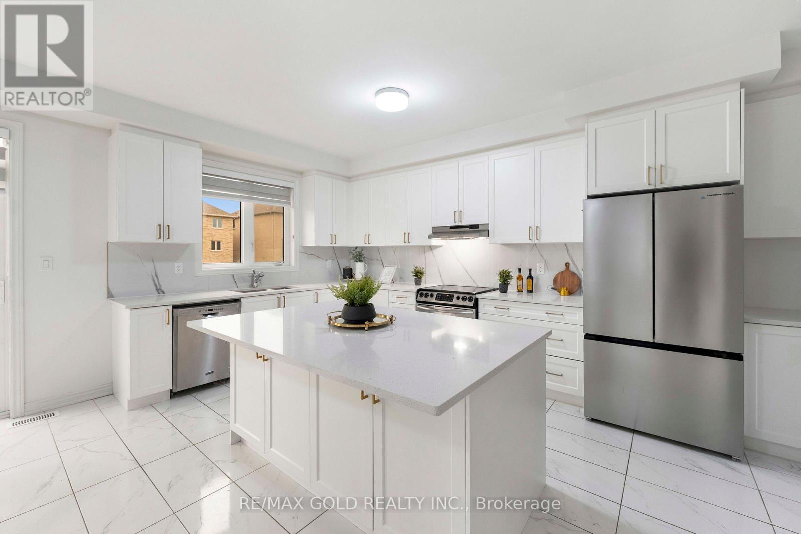 9 Sandhill Crescent, Adjala-Tosorontio (Colgan), Ontario  L0G 1W0 - Photo 16 - N13709788