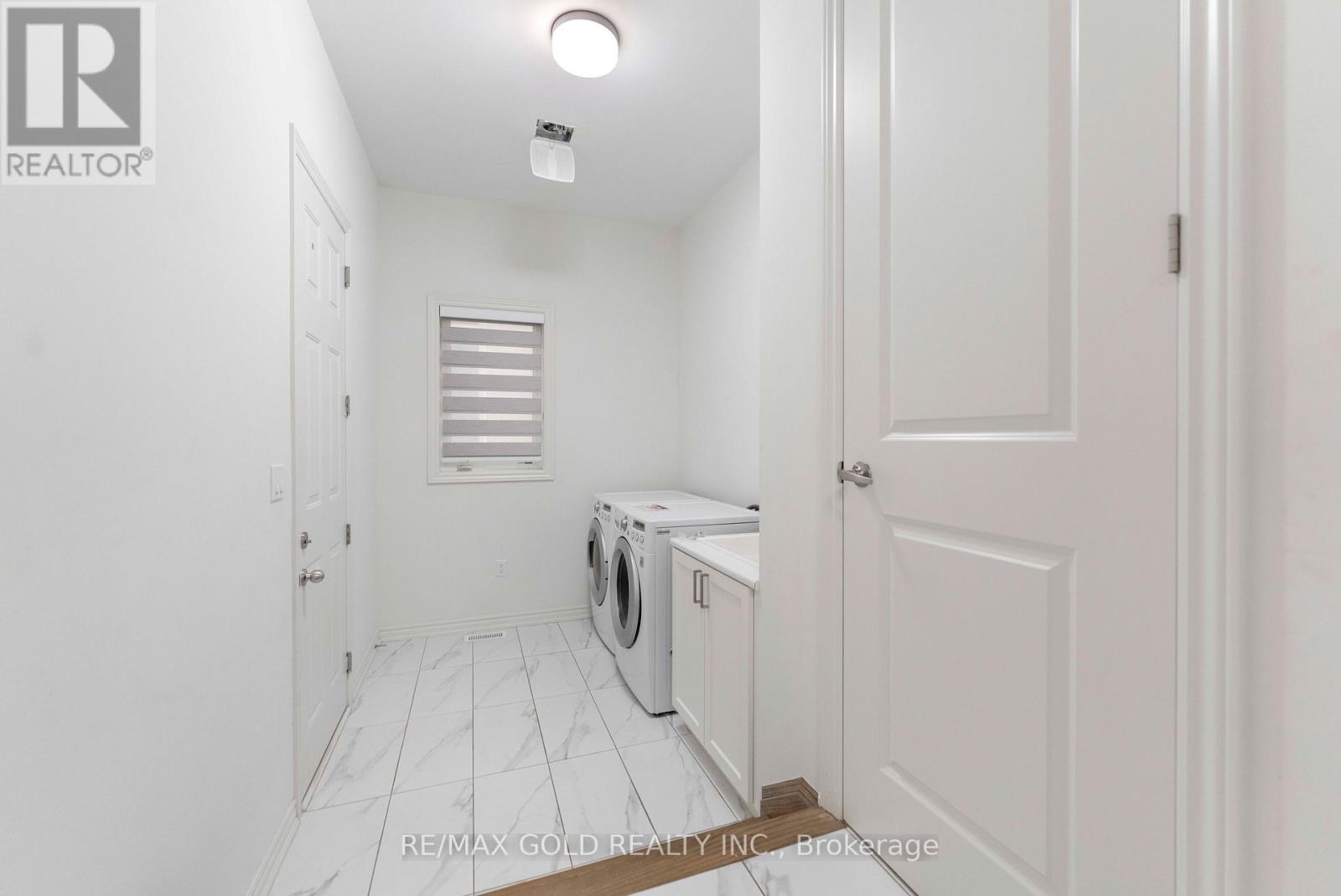 9 Sandhill Crescent, Adjala-Tosorontio (Colgan), Ontario  L0G 1W0 - Photo 22 - N13709788