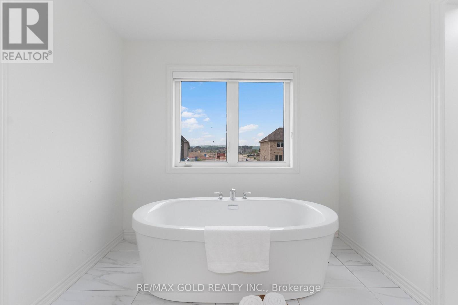 9 Sandhill Crescent, Adjala-Tosorontio (Colgan), Ontario  L0G 1W0 - Photo 27 - N13709788