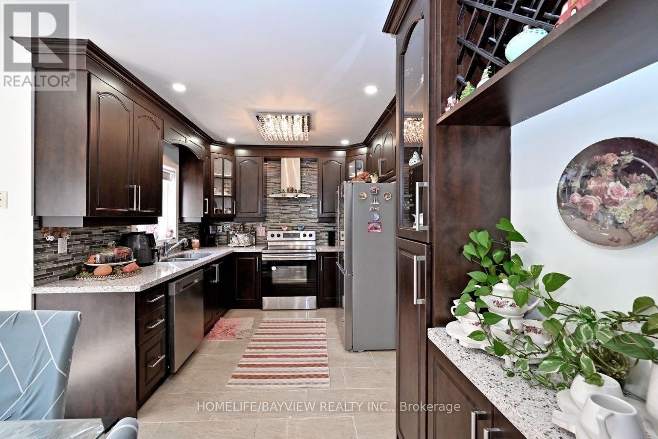 15 El Dorado Street, Richmond Hill, Ontario  L4C 0G9 - Photo 10 - N13709796