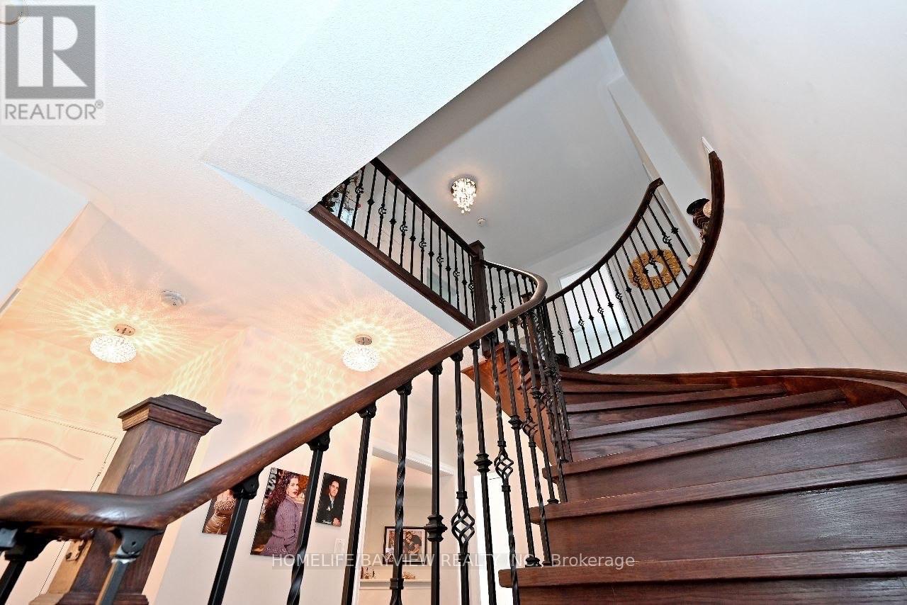 15 El Dorado Street, Richmond Hill, Ontario  L4C 0G9 - Photo 18 - N13709796