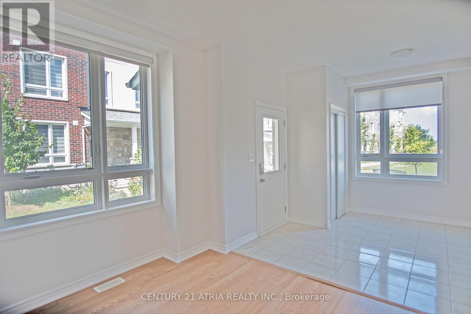 18 Imperial College Lane, Markham, Ontario  L6E 0V6 - Photo 4 - N13709850
