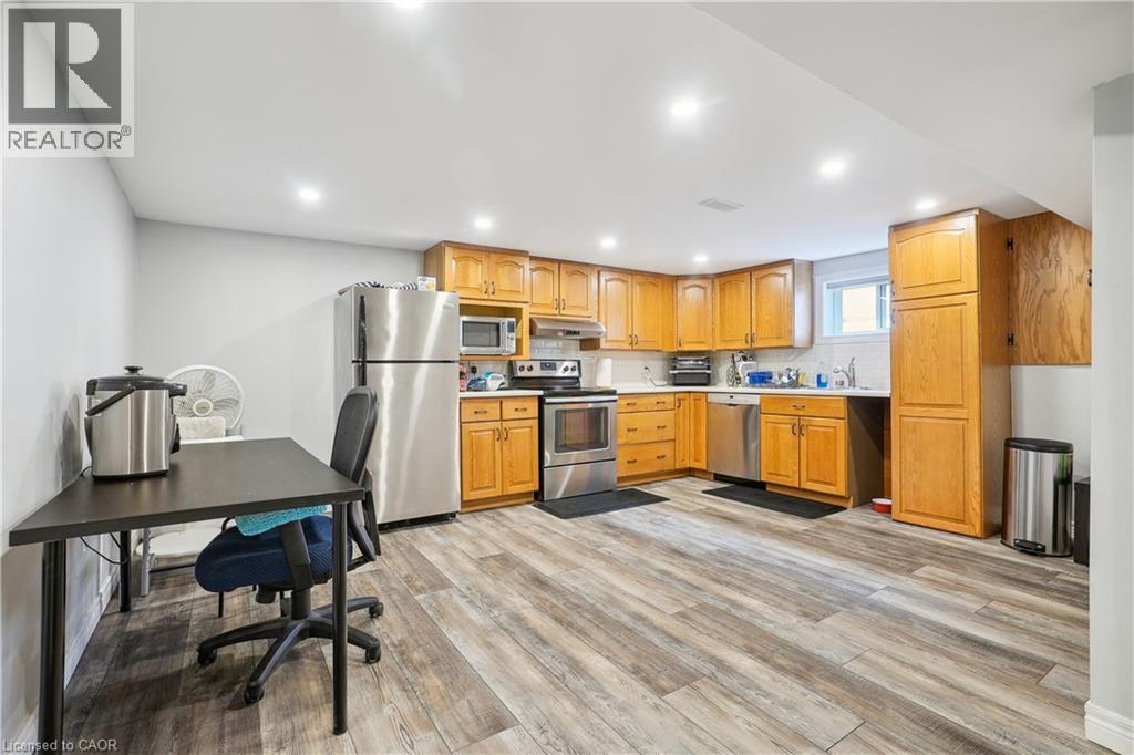 13 Beaucourt Place Unit# Lower, Hamilton, Ontario  L8S 2P8 - Photo 7 - 40853539