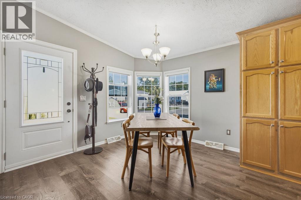 26 Elm Street, Puslinch, Ontario  N0B 2J0 - Photo 5 - 40855256