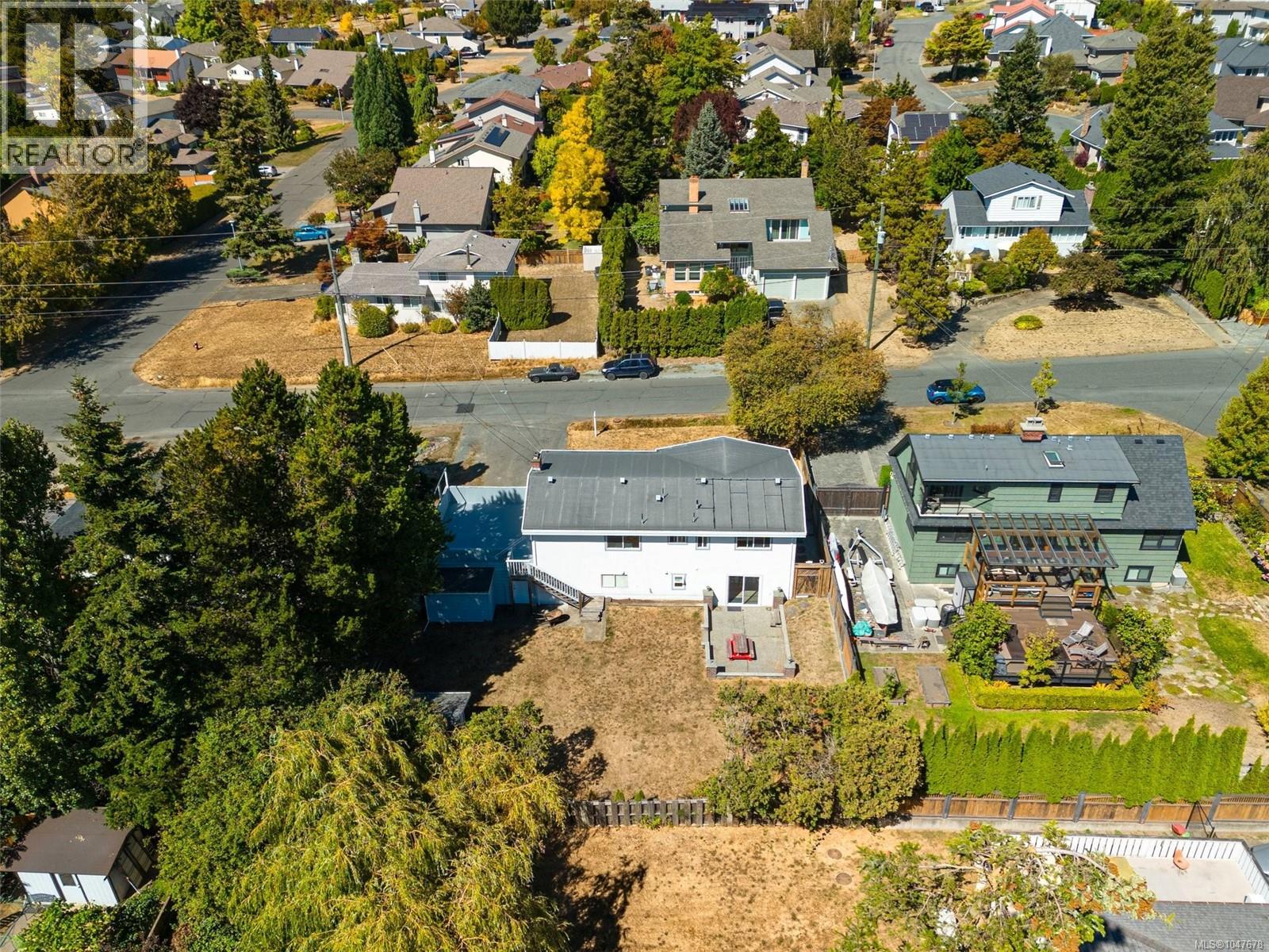1839 San Pedro Ave, Saanich, British Columbia  V8N 2G3 - Photo 43 - 1047678