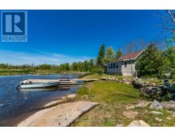 111 EVERGREEN LANE, Georgian Bay, Ontario