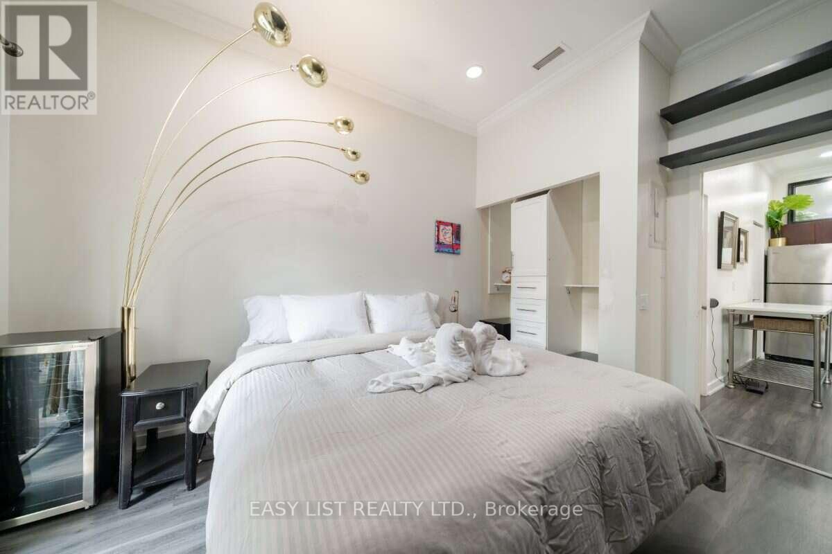 101 - 373 Front Street W, Toronto, Ontario  M5V 3R7 - Photo 10 - C13685098