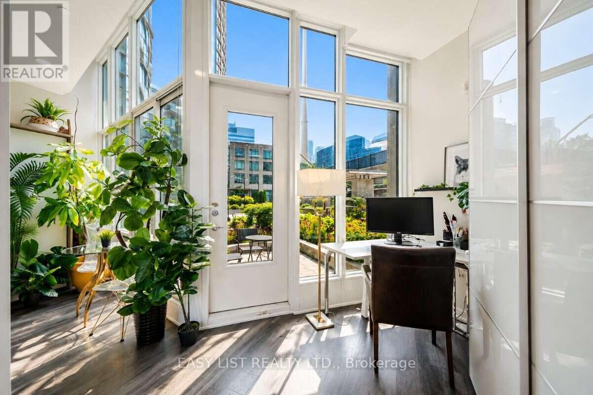 101 - 373 Front Street W, Toronto, Ontario  M5V 3R7 - Photo 4 - C13685098