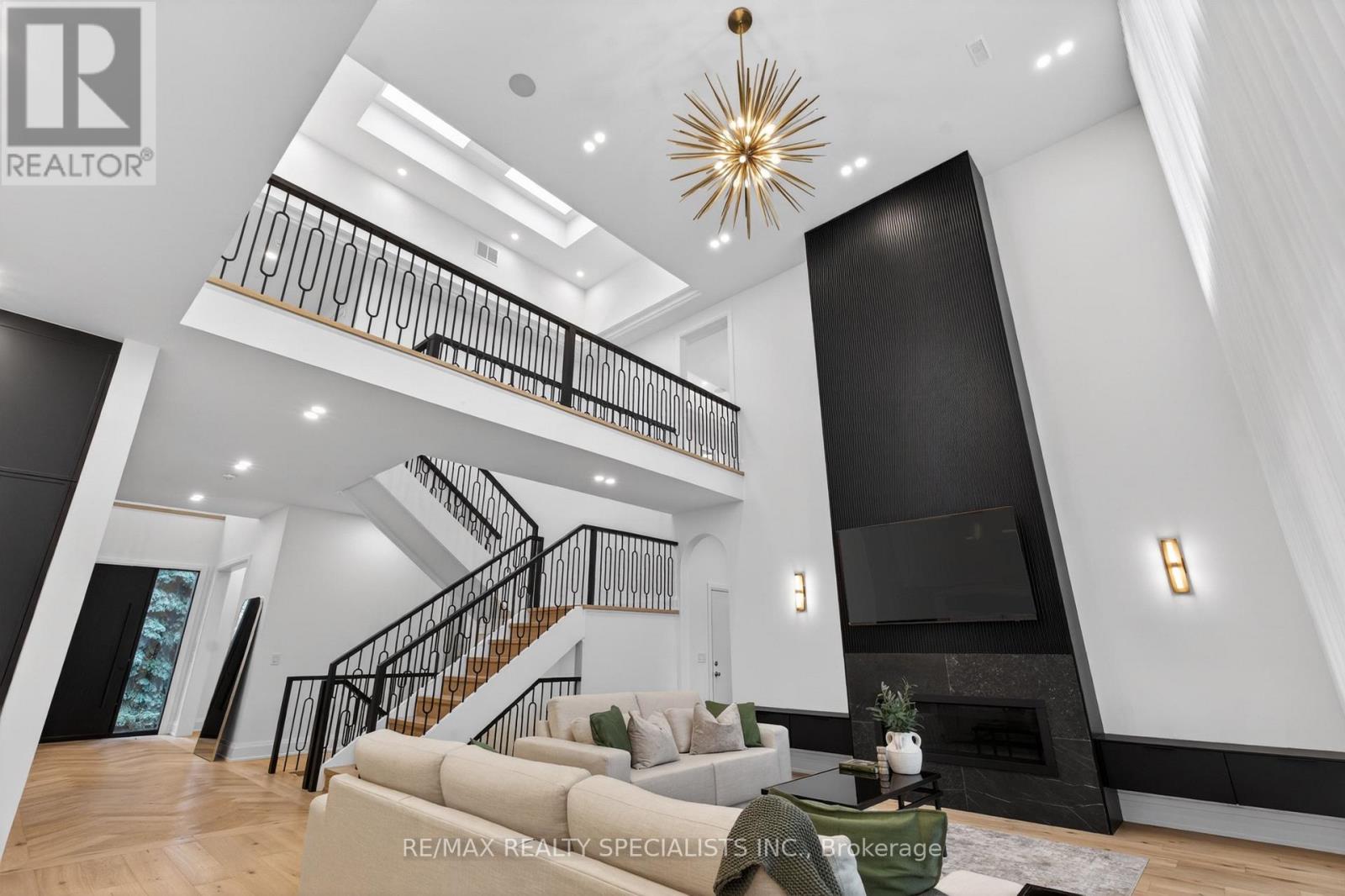 431 Seaton Drive, Oakville, Ontario  L6L 3Y3 - Photo 17 - W13709816