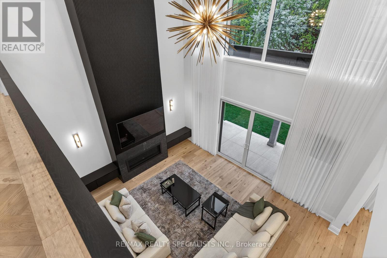 431 Seaton Drive, Oakville, Ontario  L6L 3Y3 - Photo 8 - W13709816