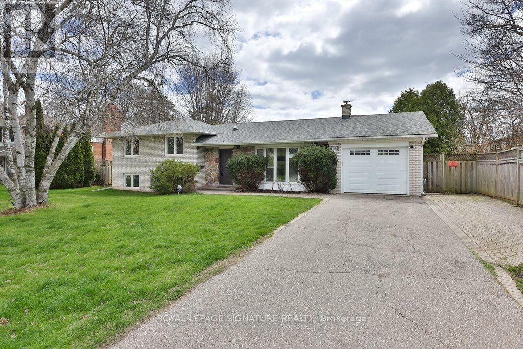 1486 Hixon Road S, Oakville, Ontario  L6L 1S3 - Photo 2 - W13709846