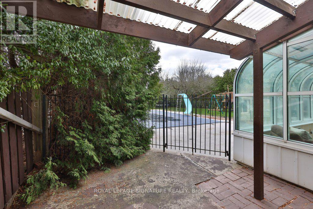 1486 Hixon Road S, Oakville, Ontario  L6L 1S3 - Photo 37 - W13709846