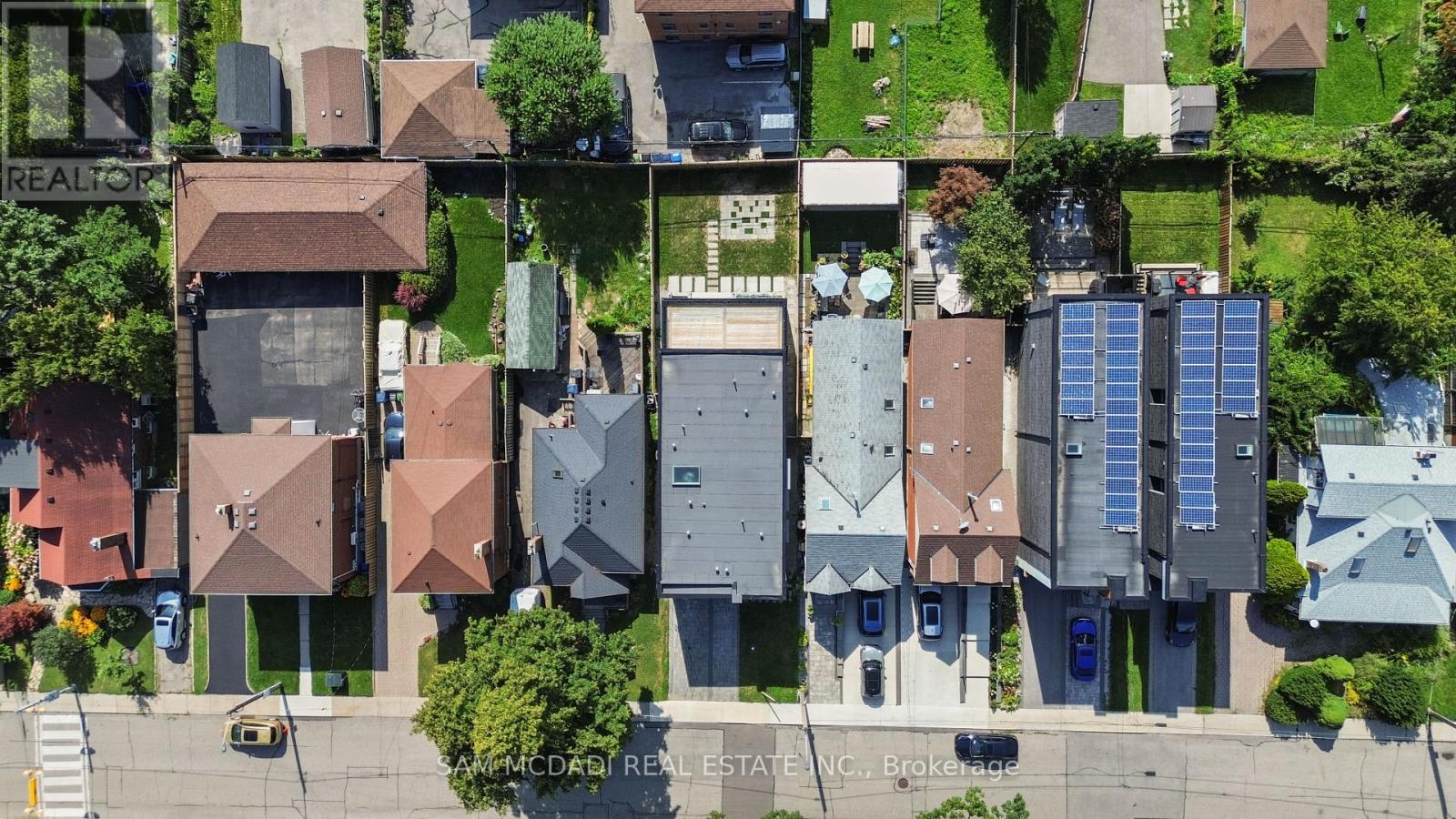 24 Twenty First Street, Toronto, Ontario  M8V 3L7 - Photo 39 - W13709864