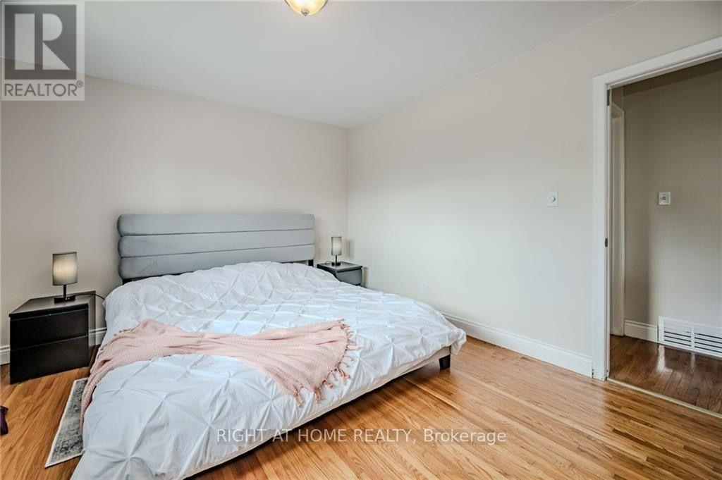 B - 1385 Olga Drive, Burlington, Ontario  L7S 1L1 - Photo 6 - W13709872