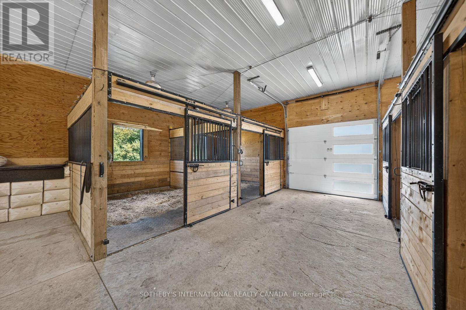 6808 Gore Road, Puslinch, Ontario  N0B 2J0 - Photo 46 - X13709784