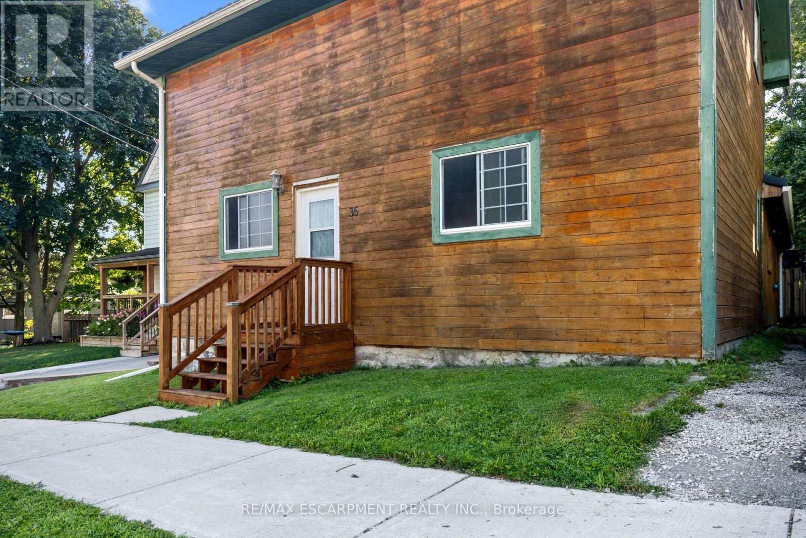 35 Ann Street, Ingersoll, Ontario  N5C 2E9 - Photo 3 - X13709818