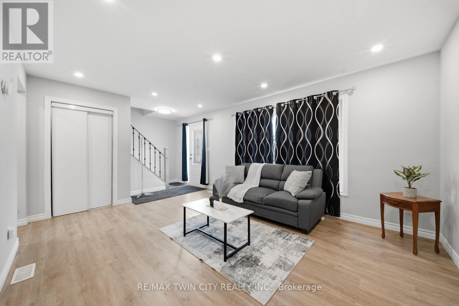 44 Stanley Street, Brantford, Ontario  N3S 7K8 - Photo 11 - X13709876