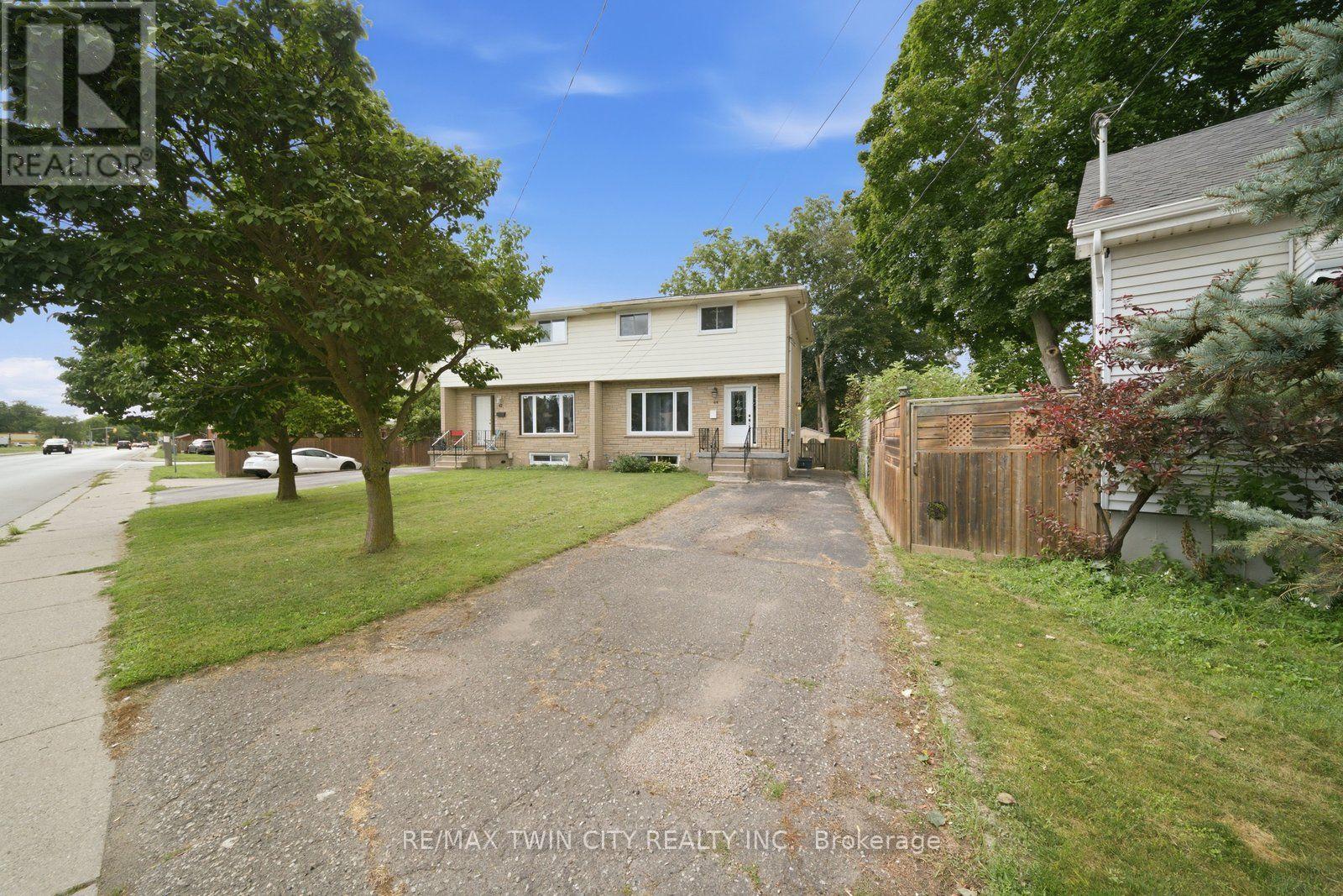 44 Stanley Street, Brantford, Ontario  N3S 7K8 - Photo 2 - X13709876