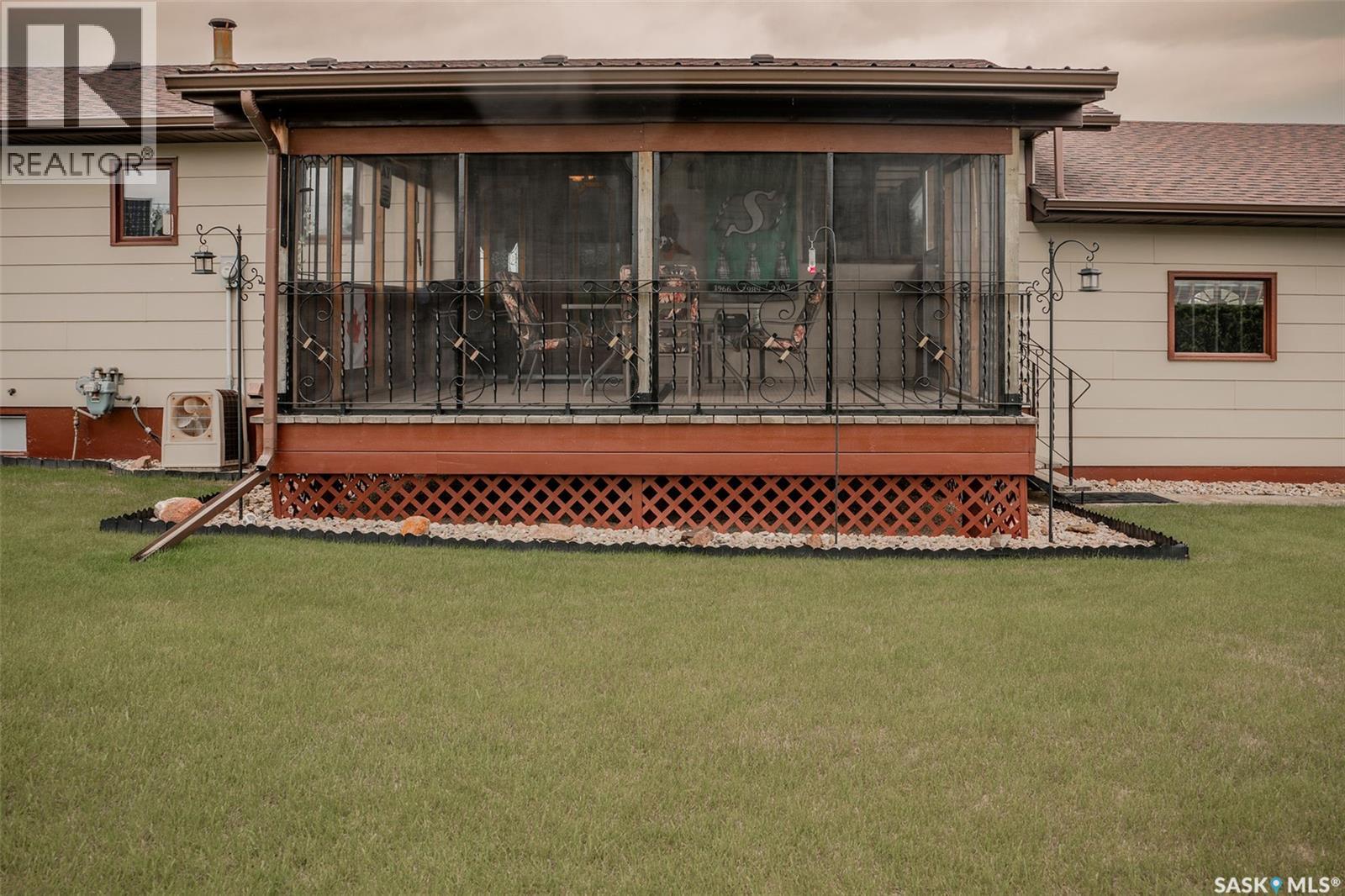 304 Pierson Street, Neudorf, Saskatchewan  S0A 2T0 - Photo 47 - SK046510
