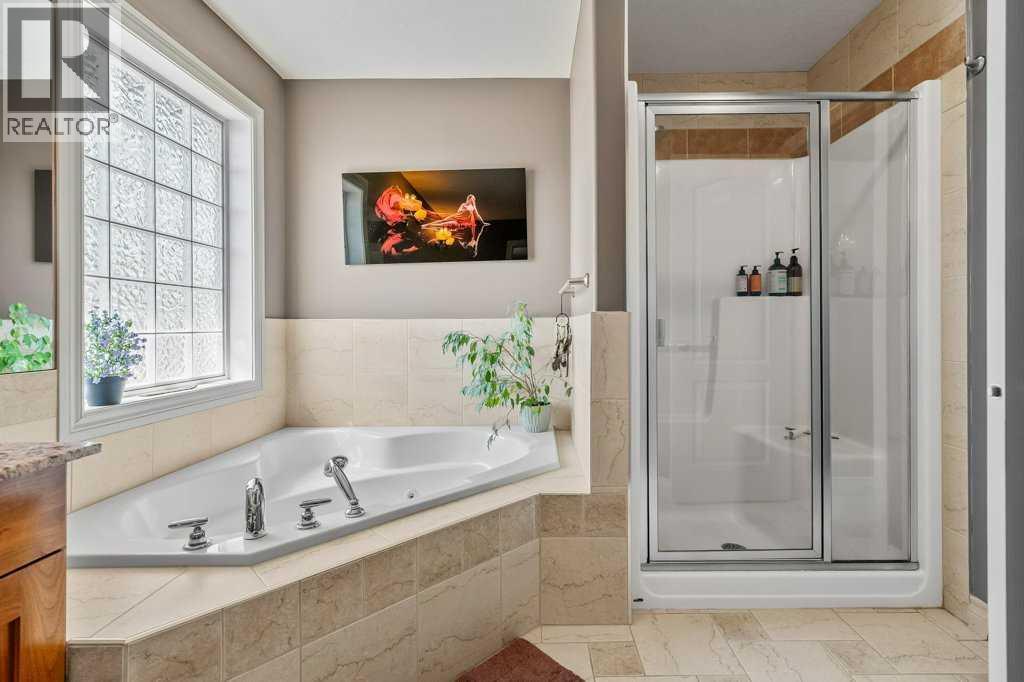 40 Sienna Park Crescent Sw, Calgary, Alberta  T3H 5K7 - Photo 24 - A2336258