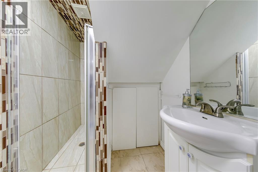 3332 Angel Pass Drive Unit# Basement, Mississauga, Ontario  L5M 7K2 - Photo 25 - 40846457