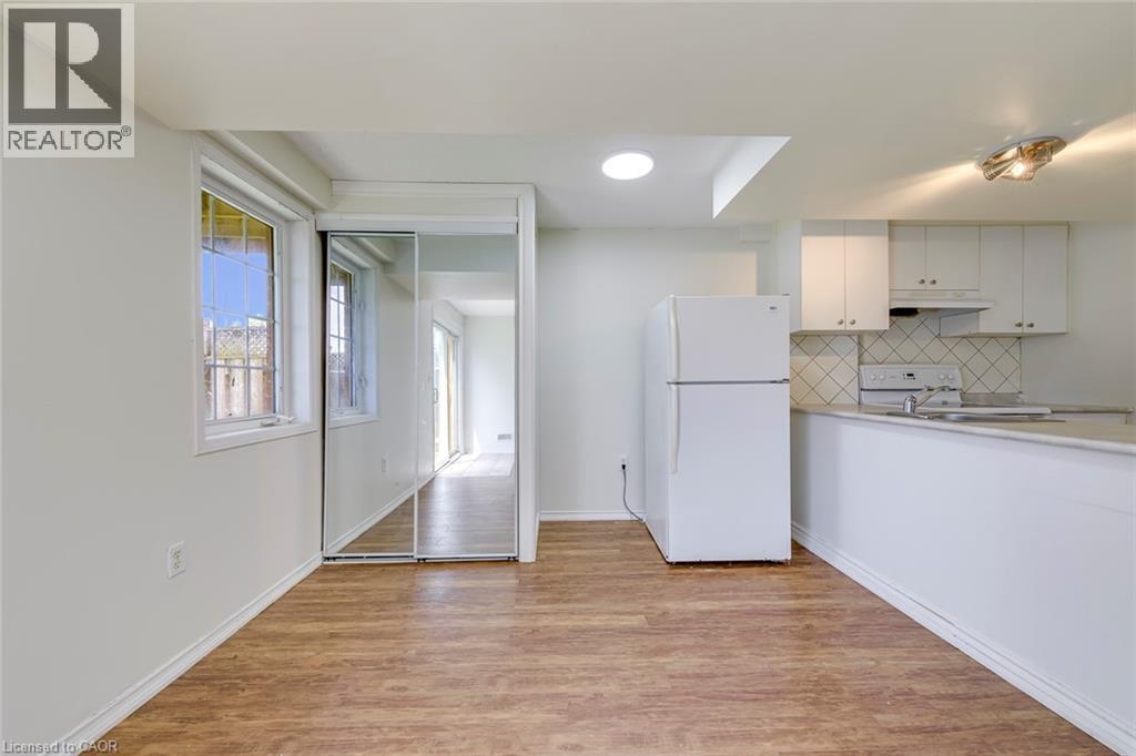 3332 Angel Pass Drive Unit# Basement, Mississauga, Ontario  L5M 7K2 - Photo 6 - 40846457
