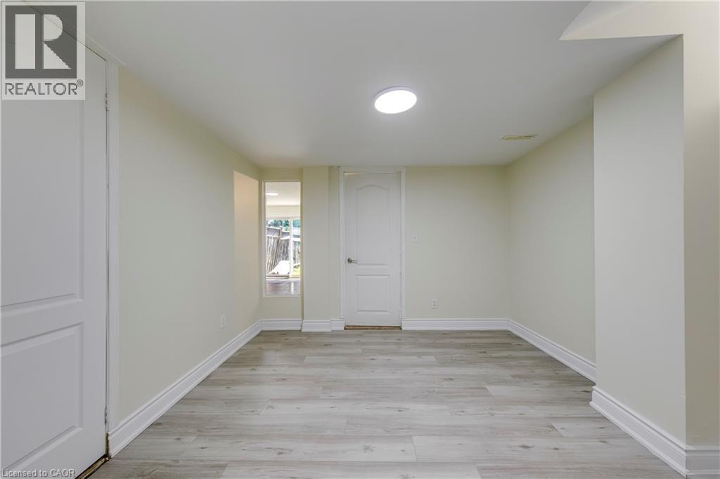 3332 Angel Pass Drive Unit# Basement, Mississauga, Ontario  L5M 7K2 - Photo 24 - 40846457