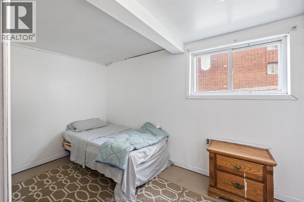 3177 Russell, Windsor, Ontario  N9C 1E3 - Photo 23 - 26020717