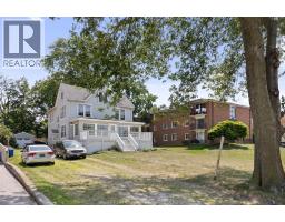 3177 RUSSELL, Windsor, Ontario
