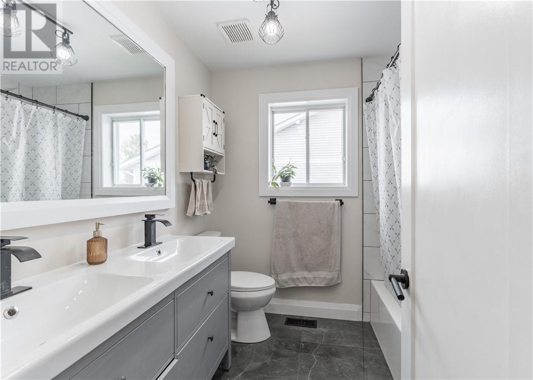 252 Benita Boulevard, Sudbury, Ontario  P3A 5Z5 - Photo 10 - 2129936