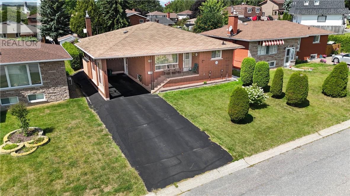35 Concord, Sudbury, Ontario  P3E 4L7 - Photo 2 - 2129829