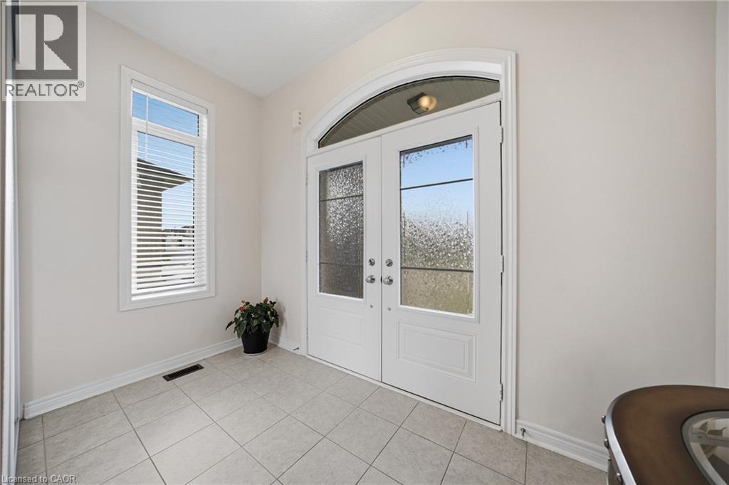 12 Oldham Avenue, Paris, Ontario  N3L 0G7 - Photo 2 - 40856901