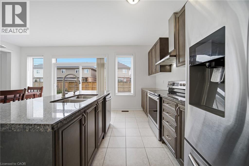 12 Oldham Avenue, Paris, Ontario  N3L 0G7 - Photo 8 - 40856901
