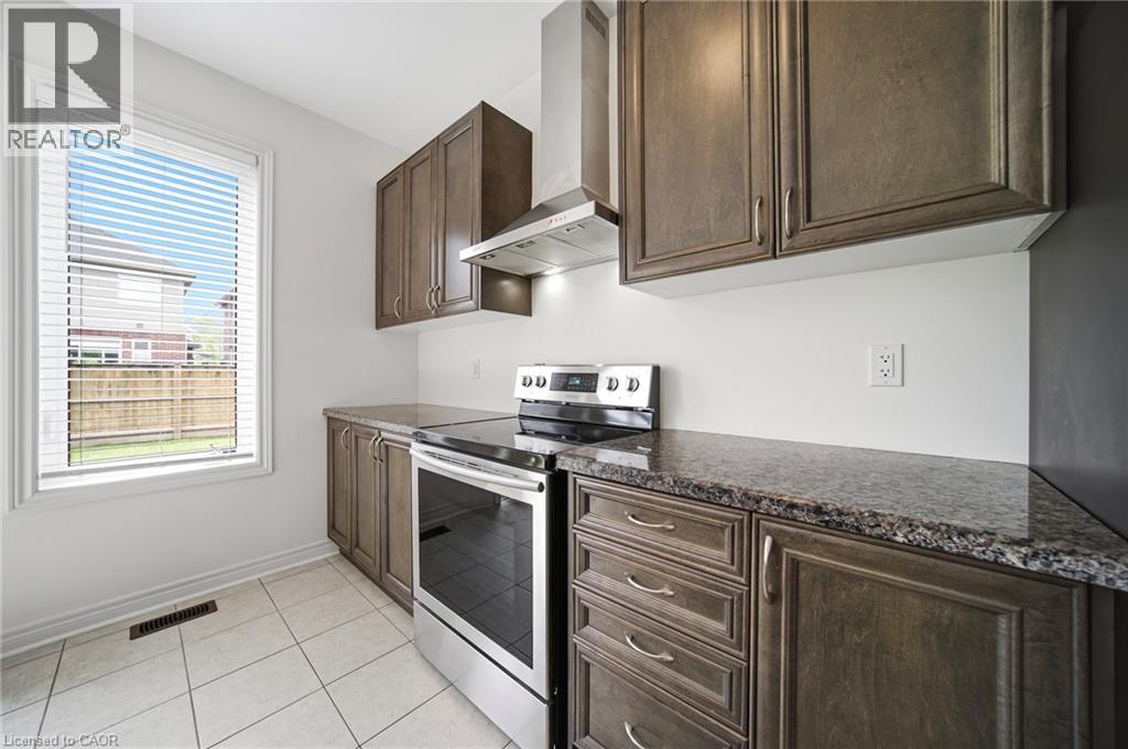 12 Oldham Avenue, Paris, Ontario  N3L 0G7 - Photo 7 - 40856901