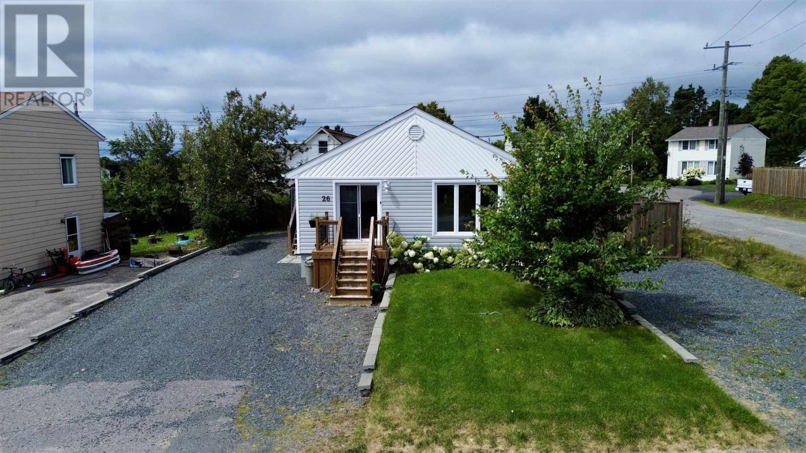 26 Hart Rd, Elliot Lake, Ontario  P5A 1R1 - Photo 2 - SM262299