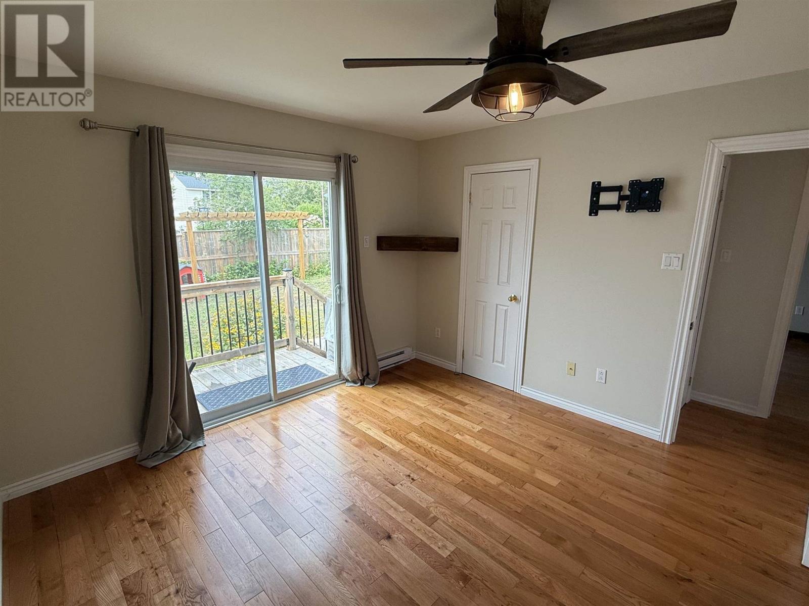 26 Hart Rd, Elliot Lake, Ontario  P5A 1R1 - Photo 21 - SM262299