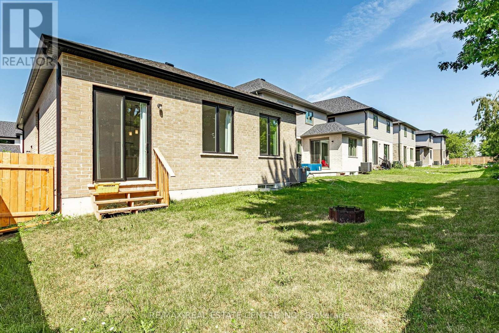 18 - 7966 Fallon Drive, Lucan Biddulph, Ontario  N0M 1V0 - Photo 23 - X13707204