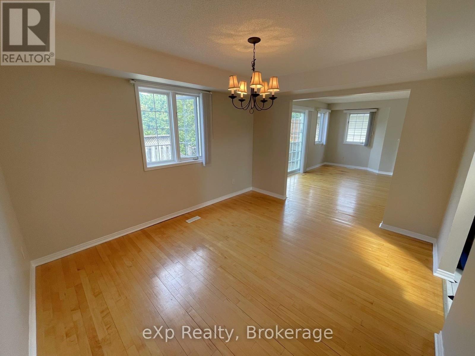 12 Sherwood Crescent, Belleville, Ontario  K8P 5G1 - Photo 7 - X13709890