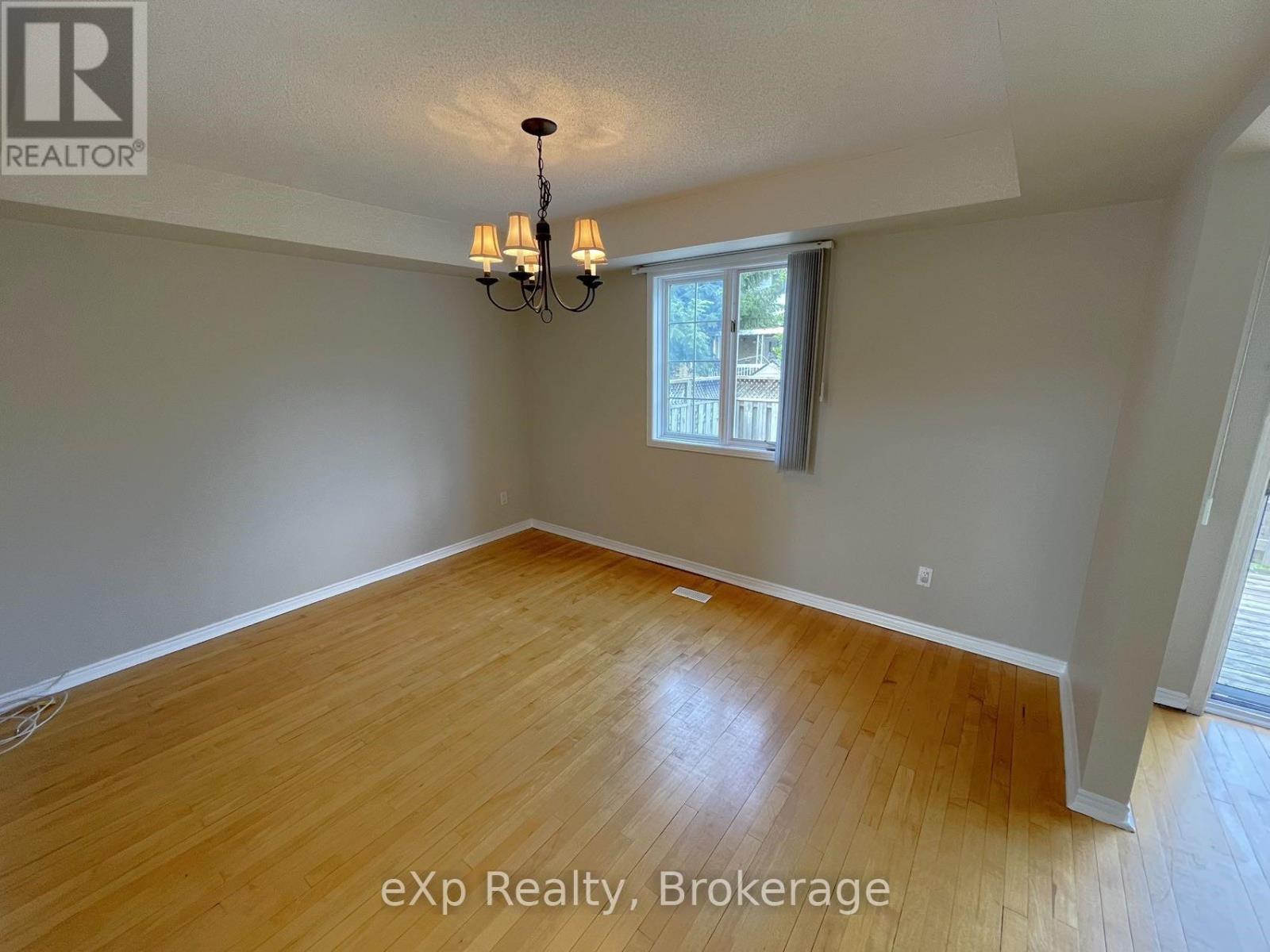 12 Sherwood Crescent, Belleville, Ontario  K8P 5G1 - Photo 8 - X13709890
