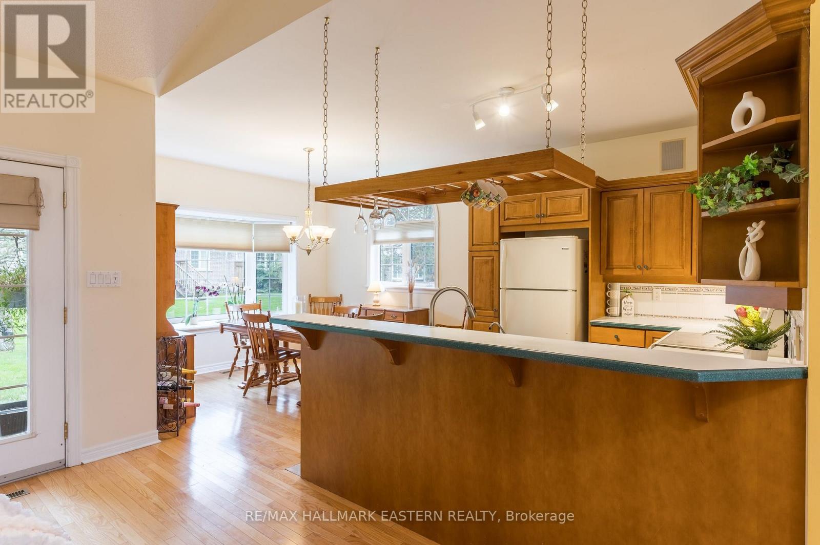 2 - 300 Franmor Drive, Peterborough, Ontario  K9H 7R1 - Photo 11 - X13710066