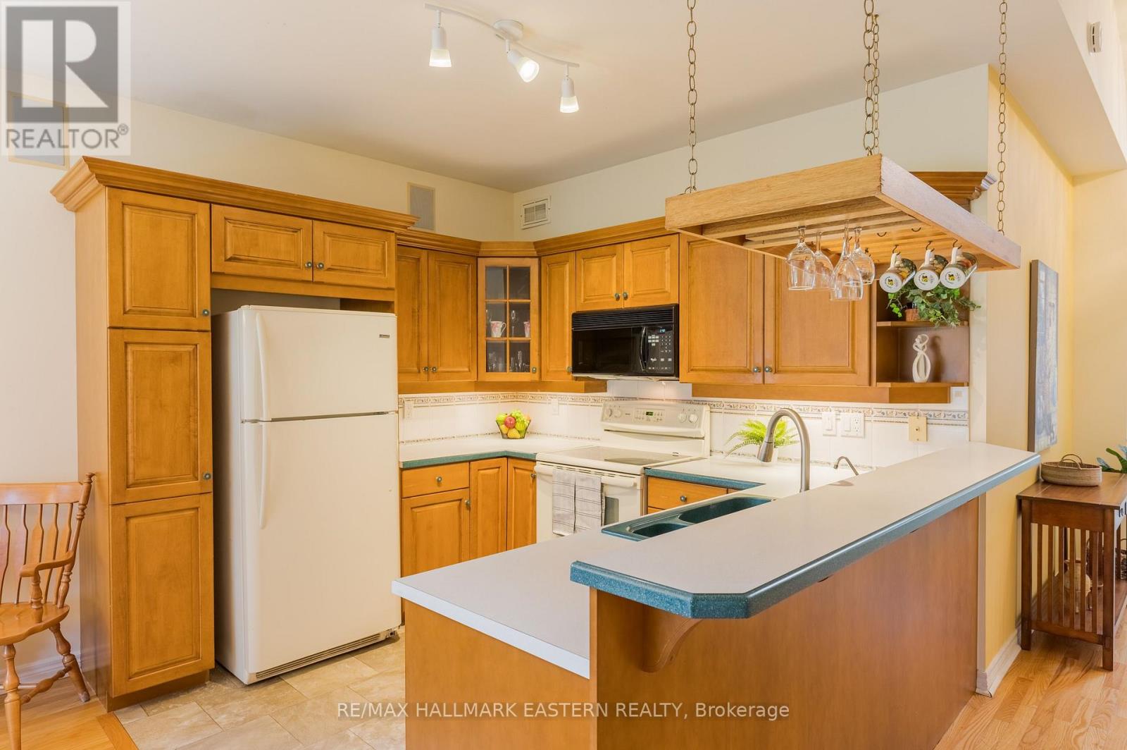 2 - 300 Franmor Drive, Peterborough, Ontario  K9H 7R1 - Photo 12 - X13710066