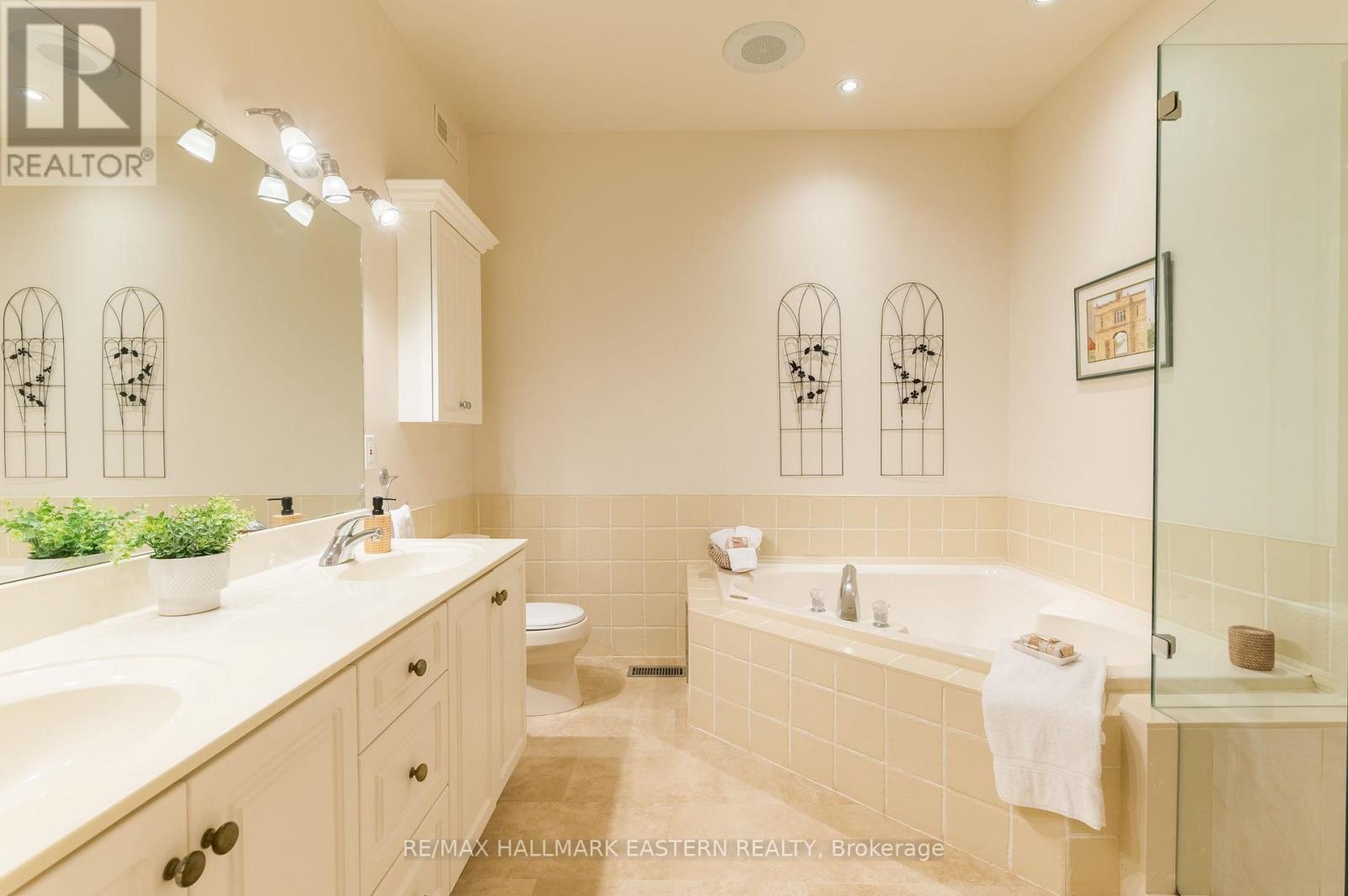 2 - 300 Franmor Drive, Peterborough, Ontario  K9H 7R1 - Photo 25 - X13710066