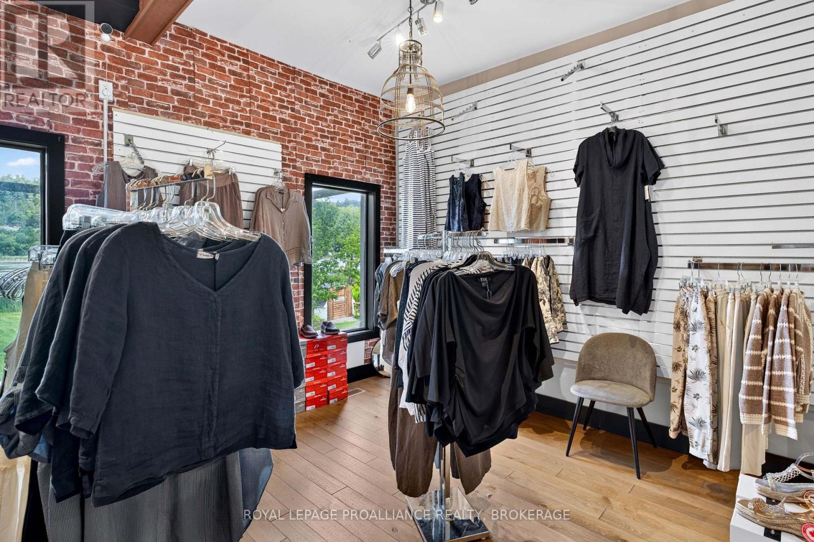 12 Bedford Street, Westport, Ontario  K0G 1X0 - Photo 14 - X13710010