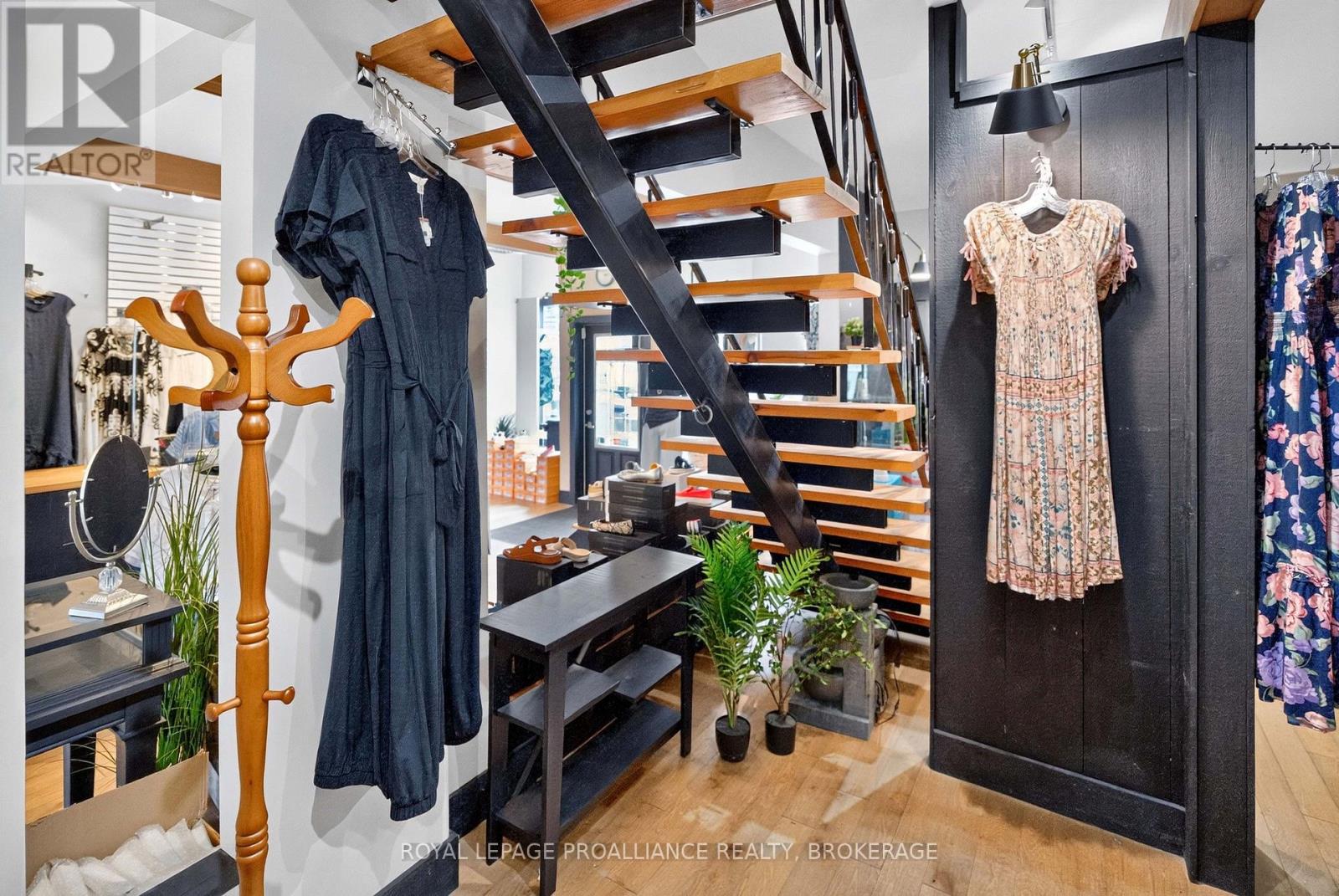 12 Bedford Street, Westport, Ontario  K0G 1X0 - Photo 24 - X13710010