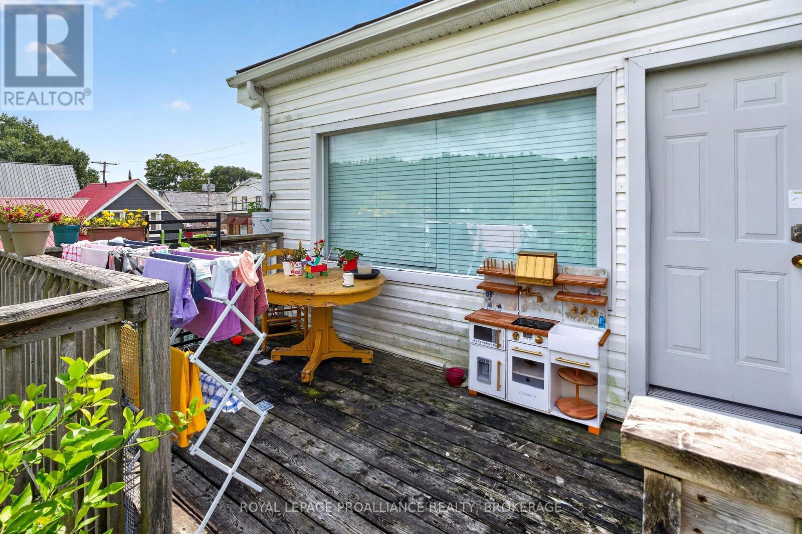 12 Bedford Street, Westport, Ontario  K0G 1X0 - Photo 33 - X13710010