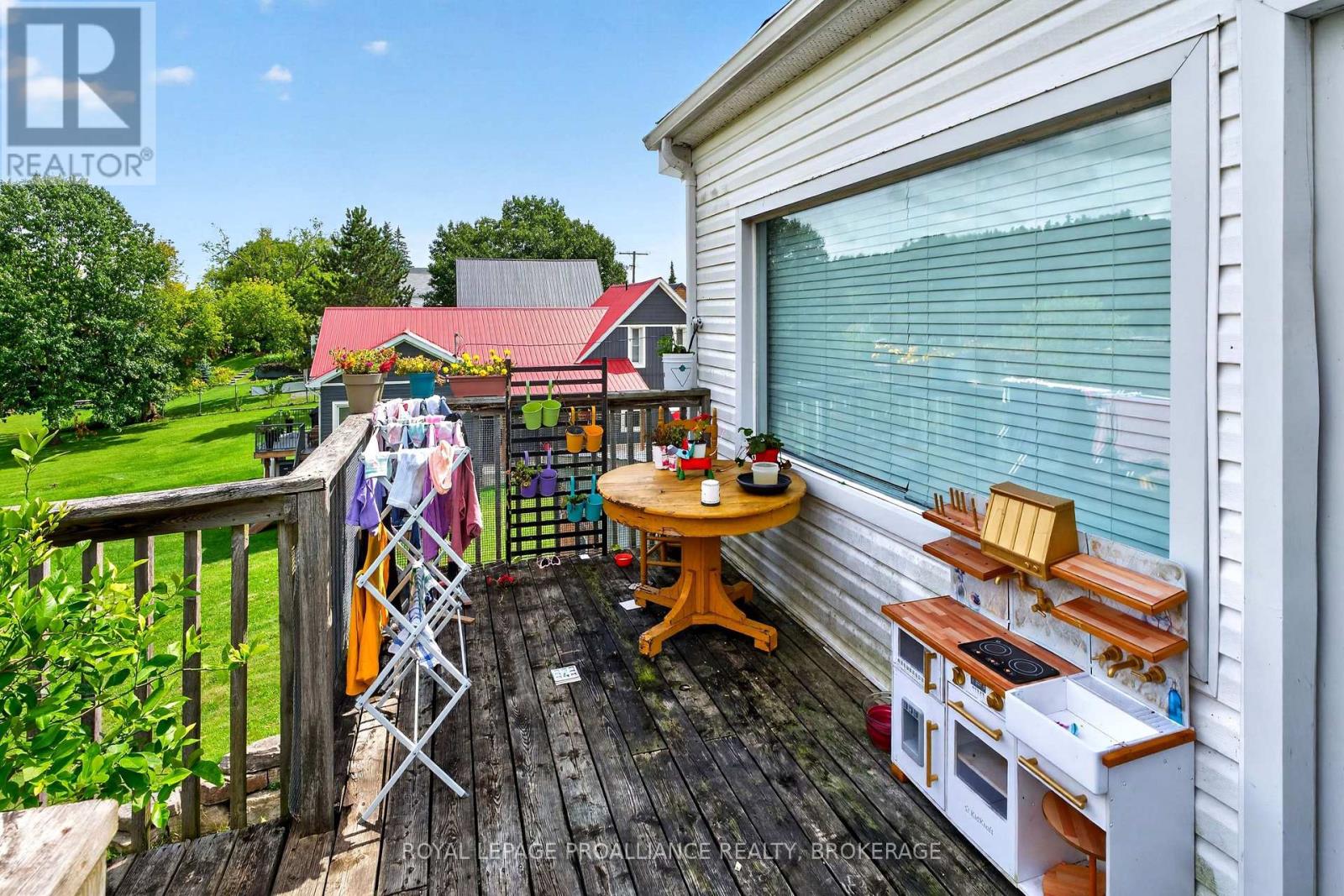 12 Bedford Street, Westport, Ontario  K0G 1X0 - Photo 45 - X13710010