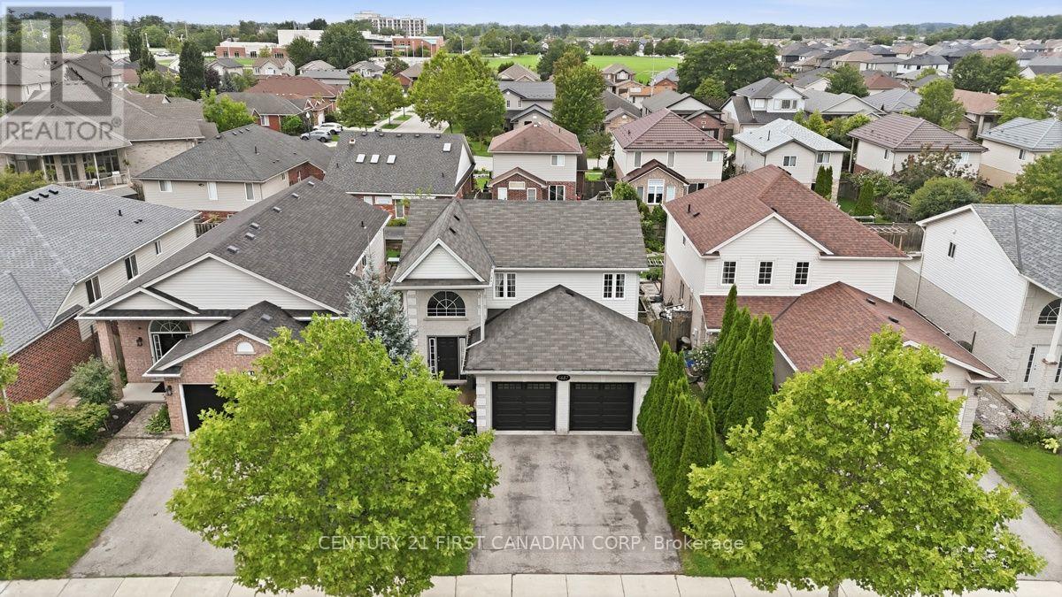 1687 Coronation Drive, London North, Ontario  N6G 5N7 - Photo 3 - X13709880