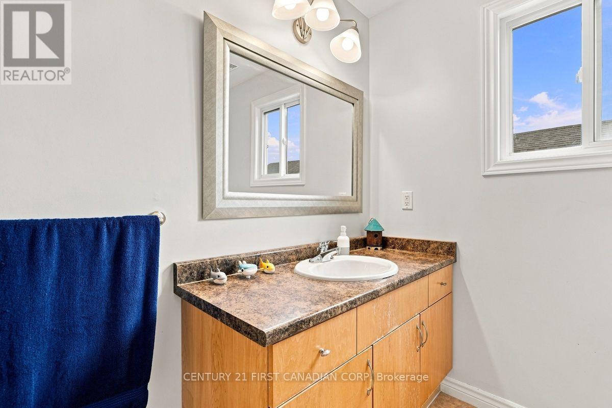 1687 Coronation Drive, London North, Ontario  N6G 5N7 - Photo 30 - X13709880