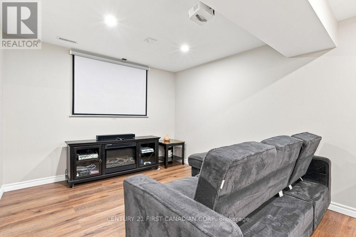 1687 Coronation Drive, London North, Ontario  N6G 5N7 - Photo 34 - X13709880