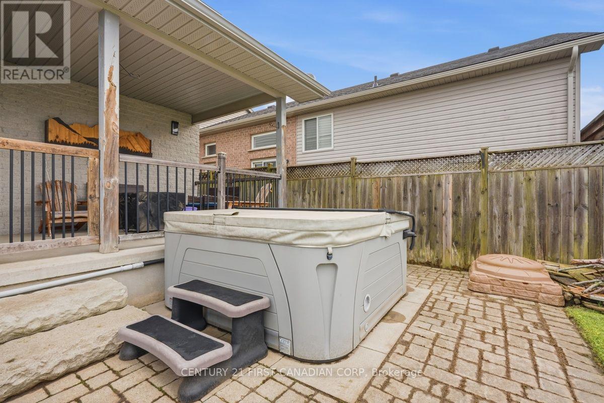 1687 Coronation Drive, London North, Ontario  N6G 5N7 - Photo 42 - X13709880